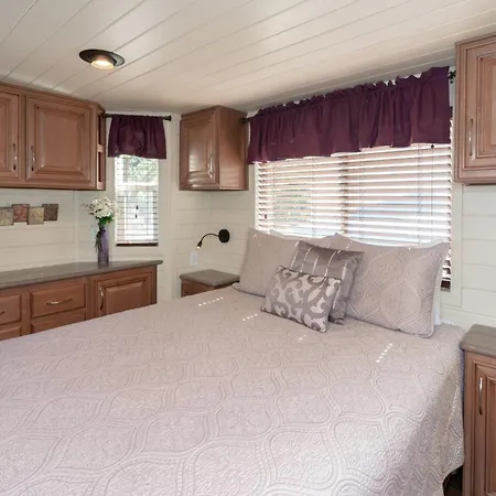 Sun Outdoors Central Coast Wine Country Paso Robles Room photo